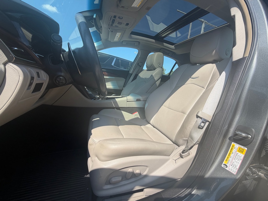 Photo 13 of this CADILLAC CTS