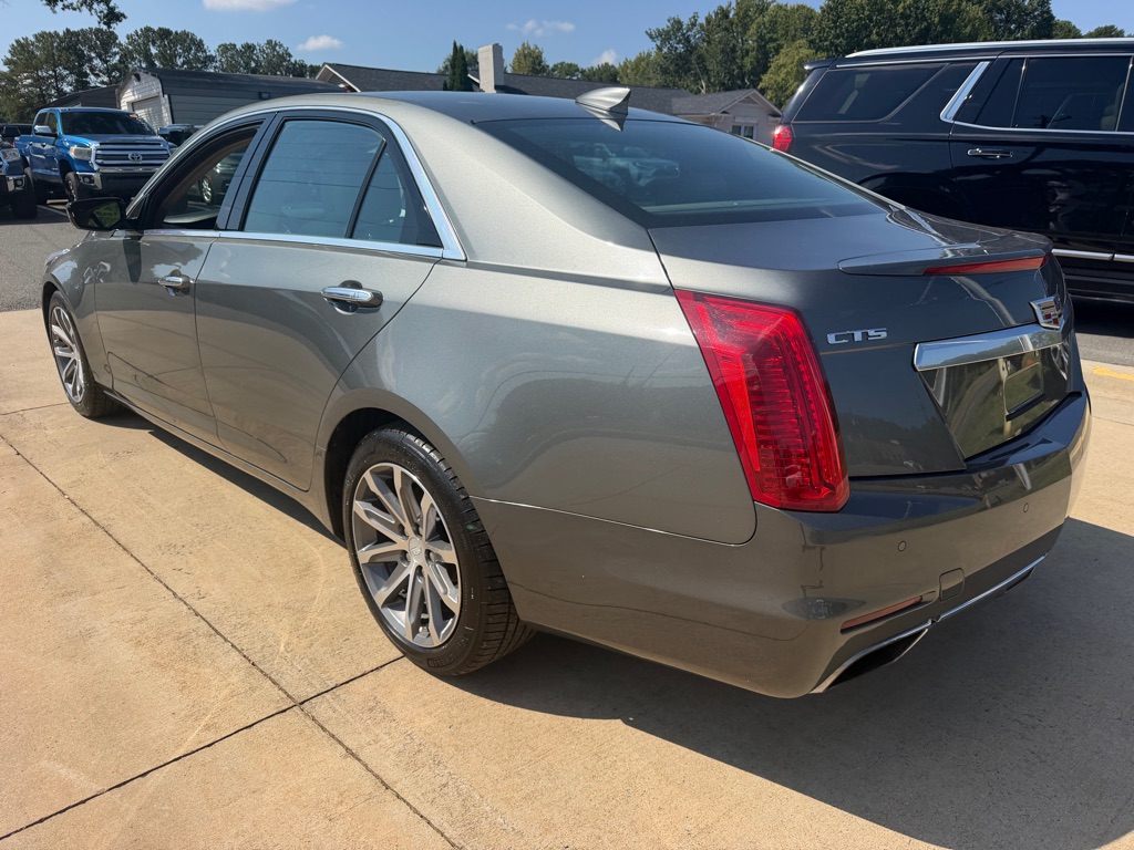Photo 4 of this CADILLAC CTS