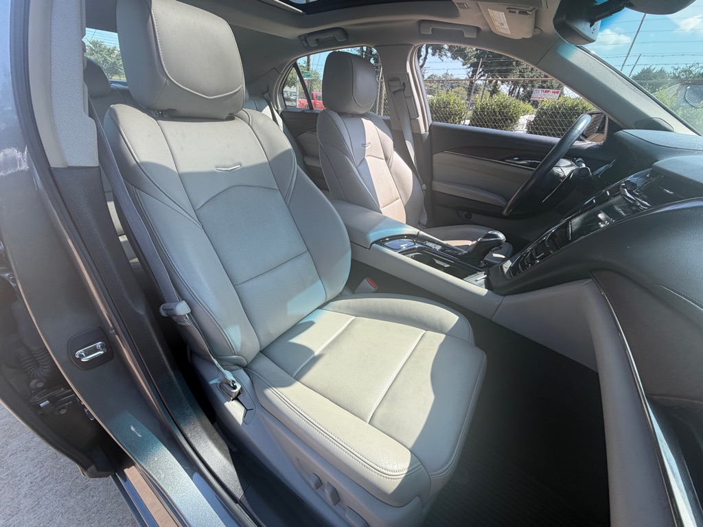 Photo 25 of this CADILLAC CTS