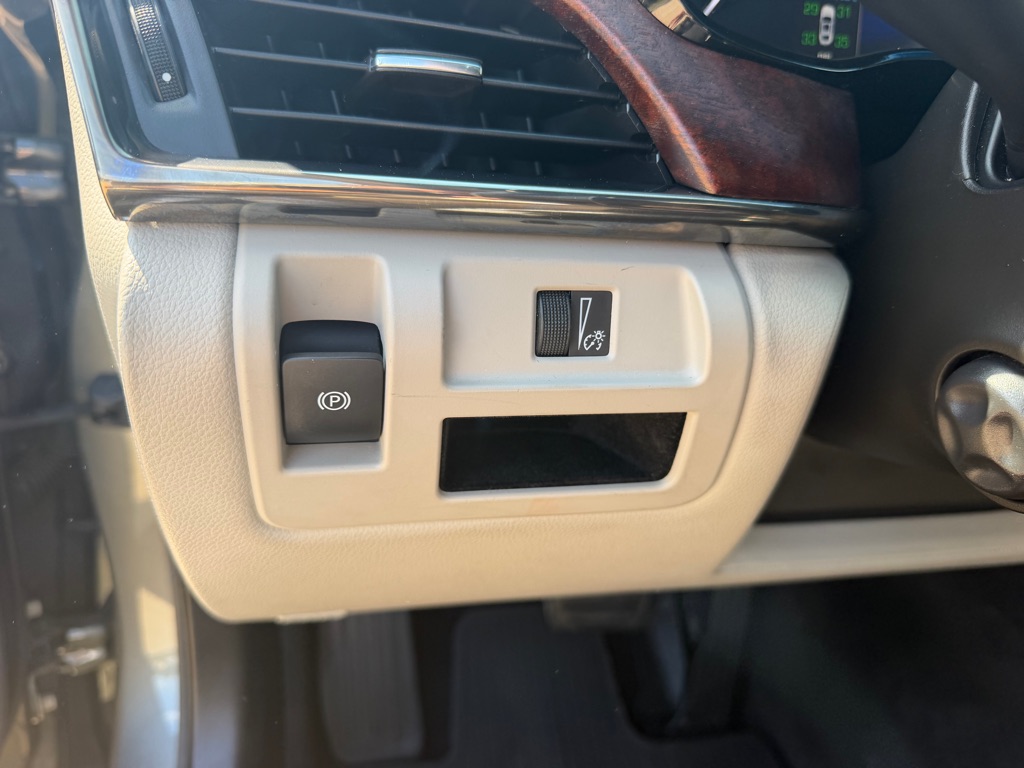 Photo 15 of this CADILLAC CTS