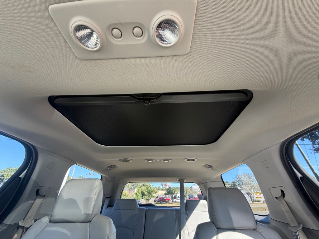 Photo 25 of this GMC ACADIA LIMITED