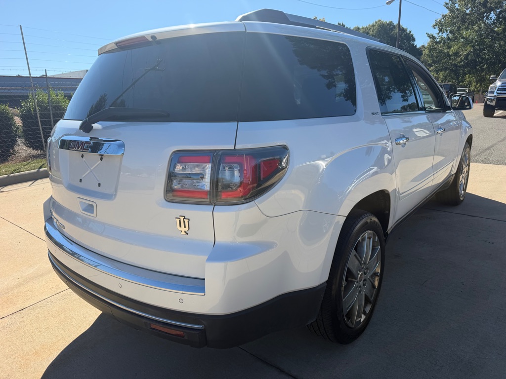 Photo 6 of this GMC ACADIA LIMITED
