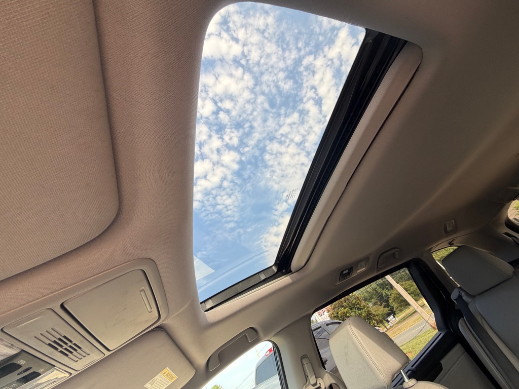 Photo 22 of this HONDA ODYSSEY