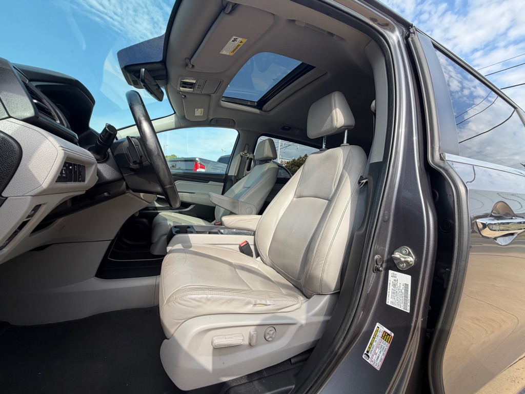 Photo 14 of this HONDA ODYSSEY