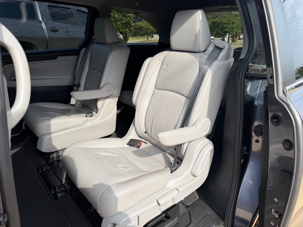 Photo 12 of this HONDA ODYSSEY