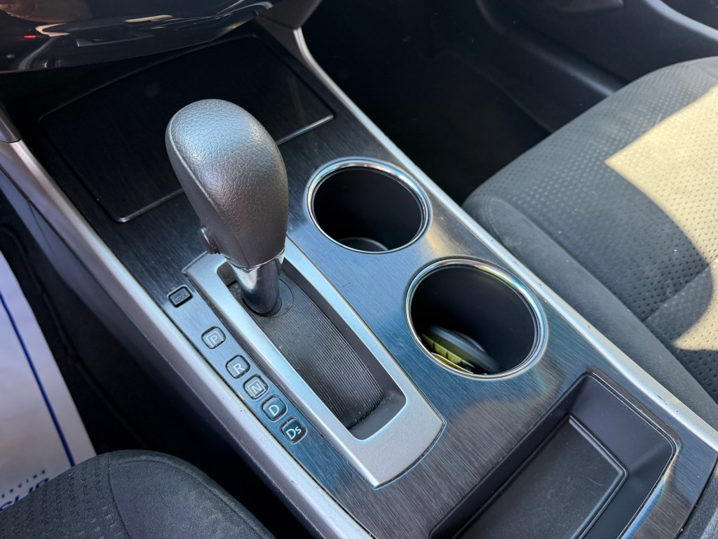 Photo 17 of this NISSAN ALTIMA