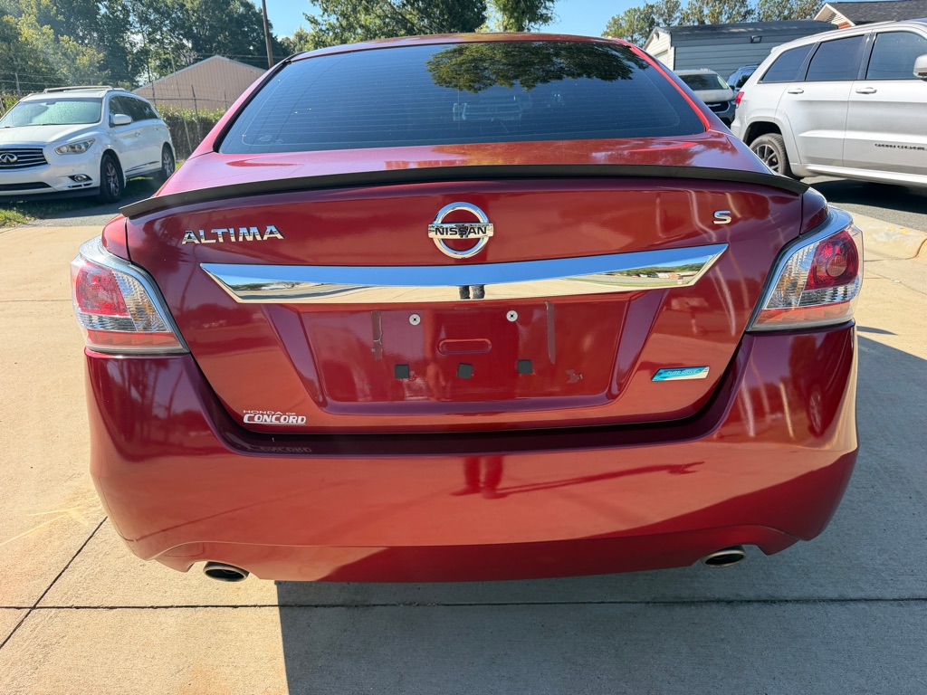 Photo 5 of this NISSAN ALTIMA