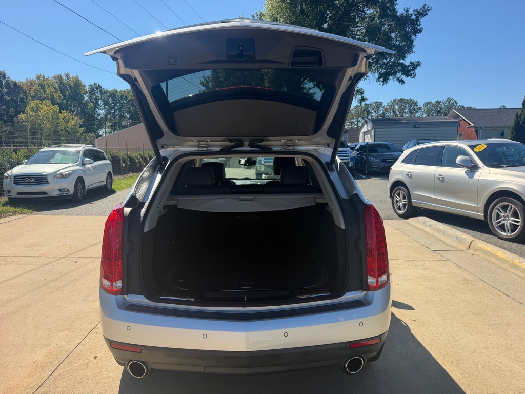 Photo 7 of this CADILLAC SRX