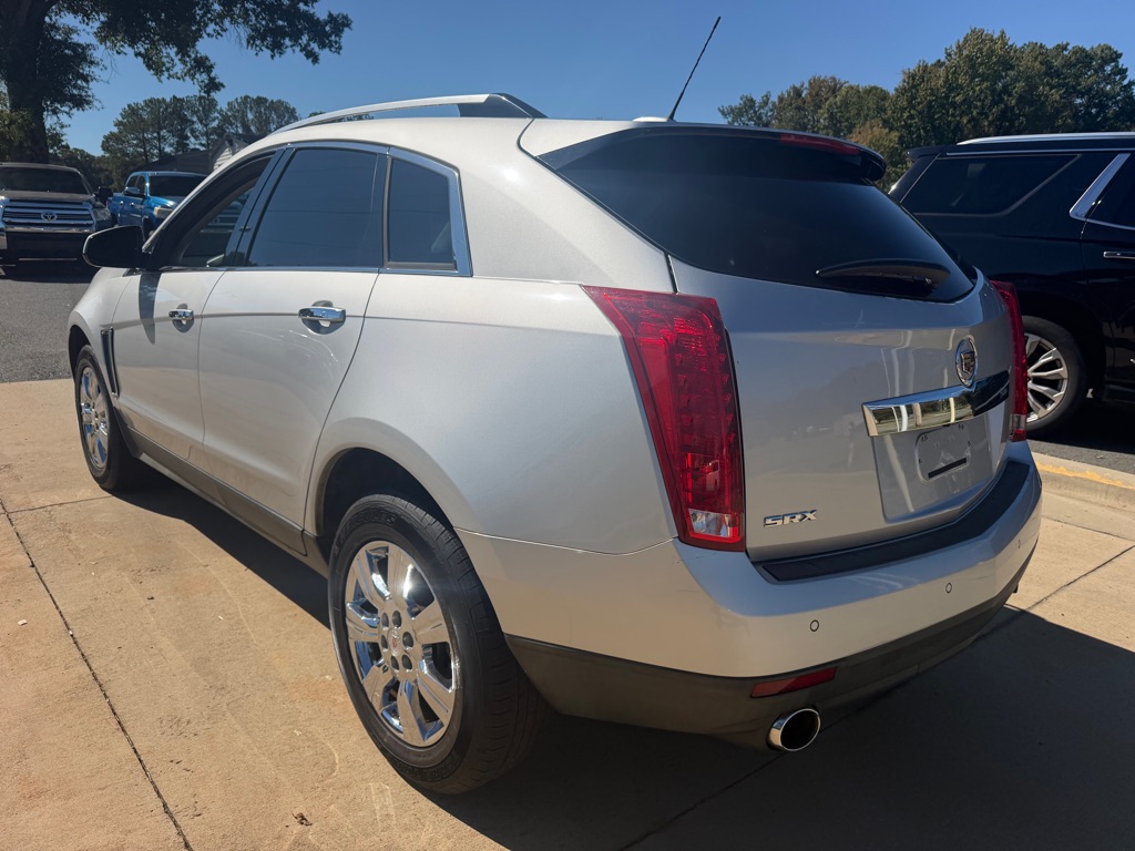 Photo 4 of this CADILLAC SRX