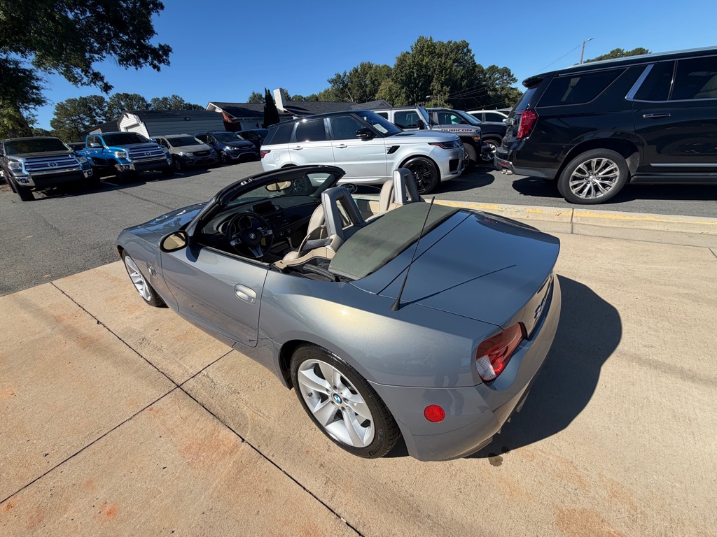 Photo 14 of this BMW Z4