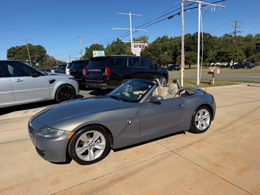 Photo 19 of this BMW Z4