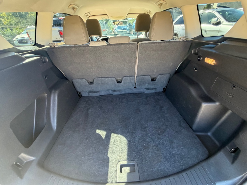 Photo 9 of this FORD ESCAPE