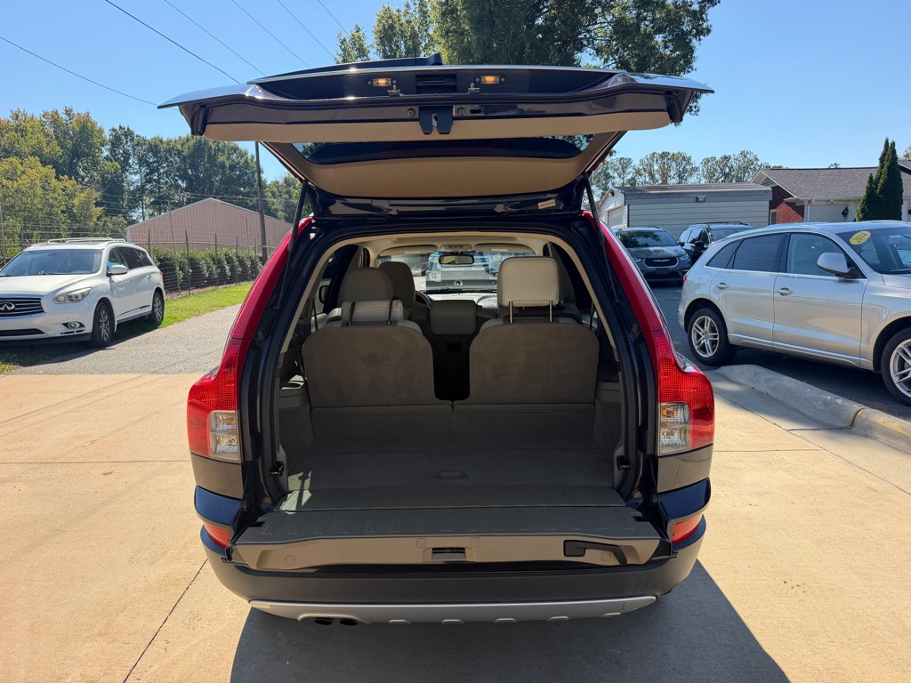 Photo 7 of this VOLVO XC90