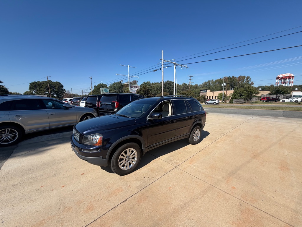 Photo 27 of this VOLVO XC90