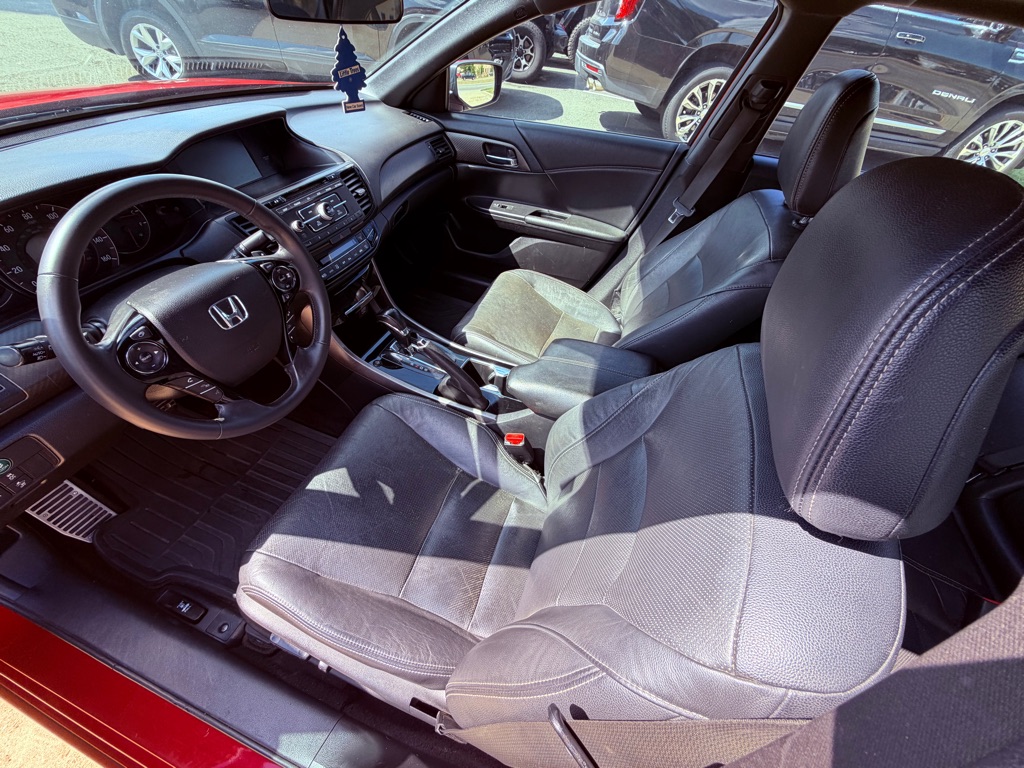 Photo 12 of this HONDA ACCORD