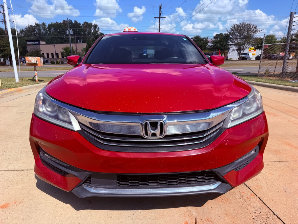 Photo 2 of this HONDA ACCORD