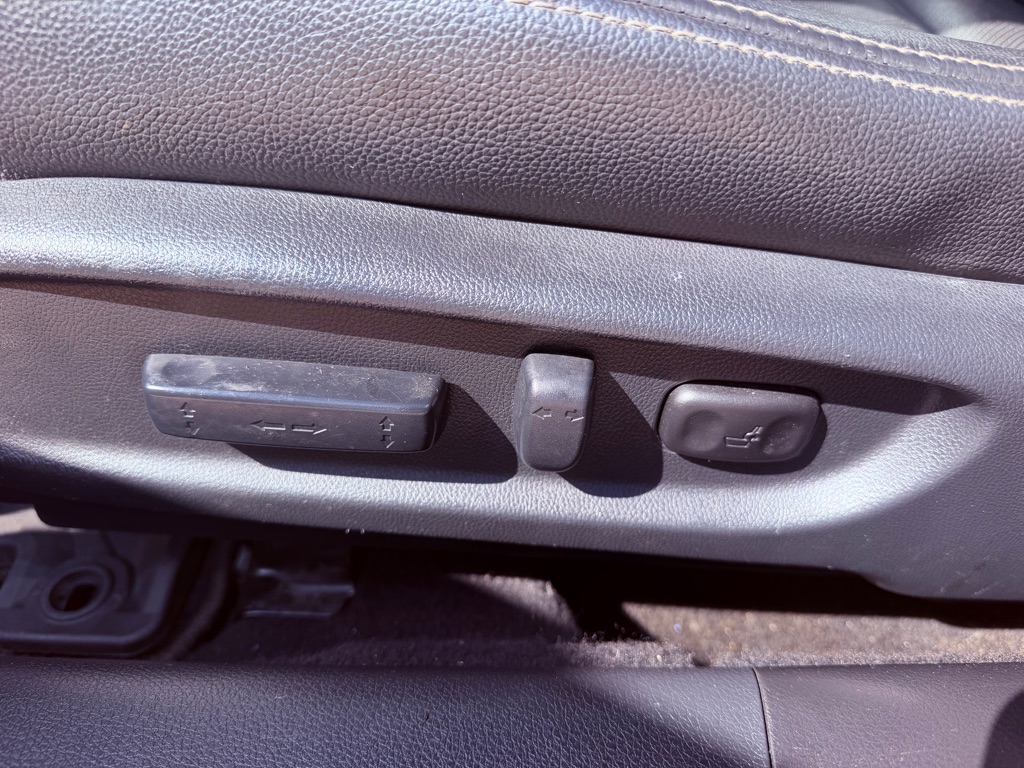 Photo 15 of this HONDA ACCORD
