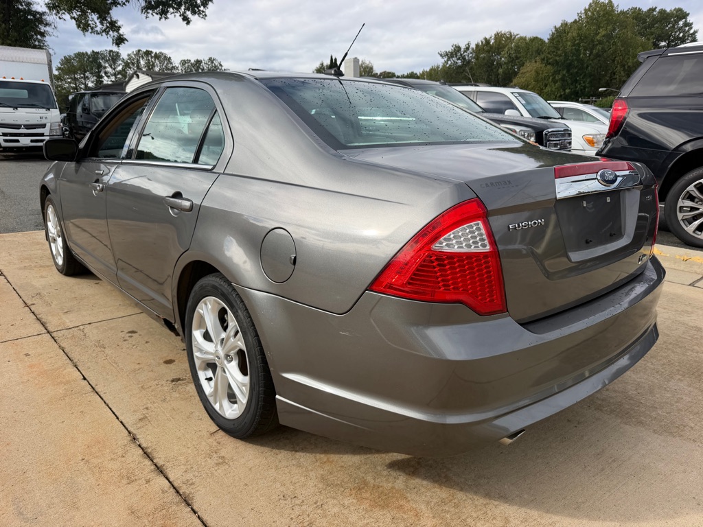 Photo 4 of this FORD FUSION