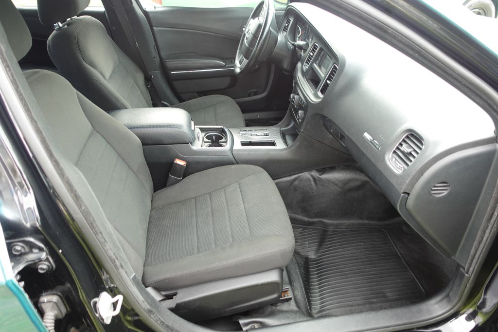 Photo 6 of this DODGE CHARGER #6135