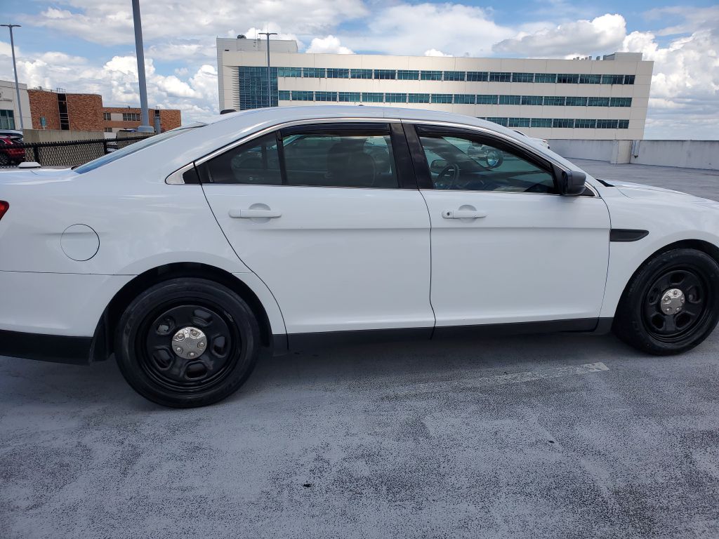Photo 4 of this FORD TAURUS
