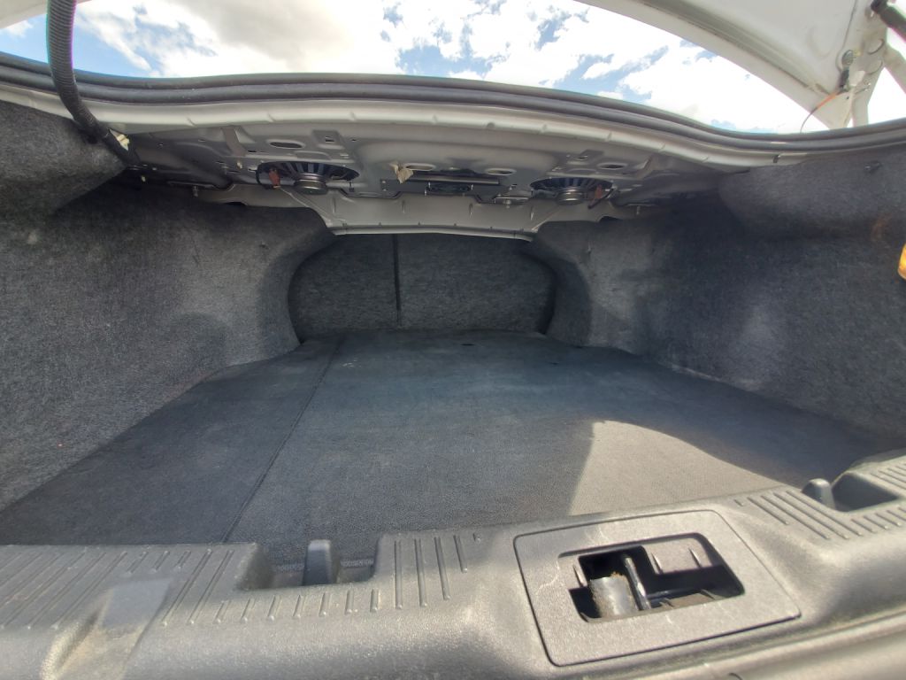 Photo 11 of this FORD TAURUS