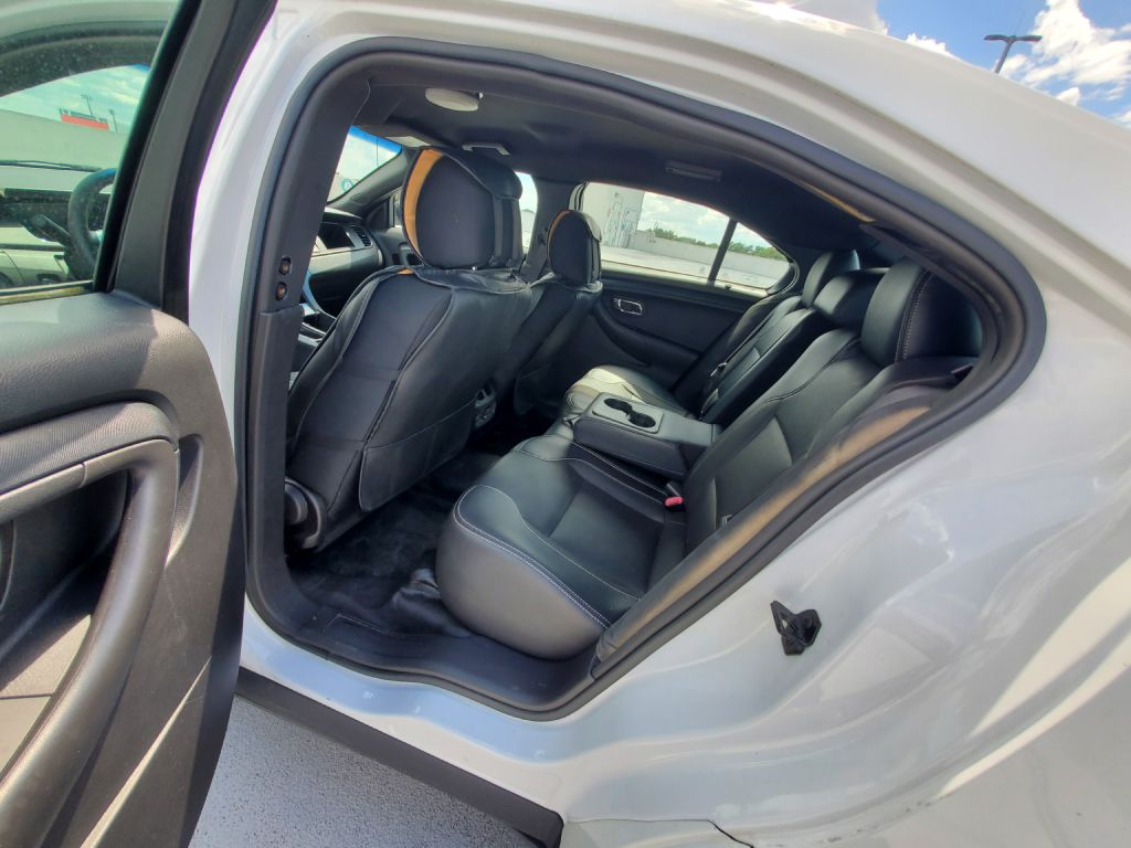 Photo 12 of this FORD TAURUS