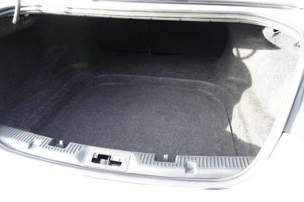 Photo 11 of this FORD TAURUS