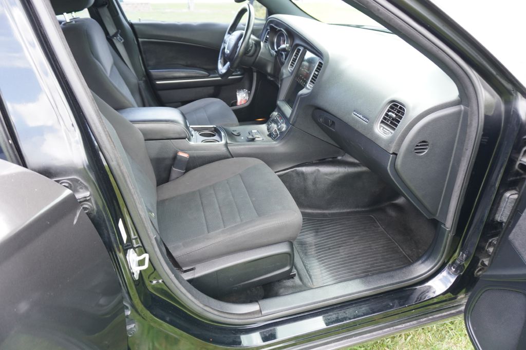 Photo 13 of this DODGE CHARGER