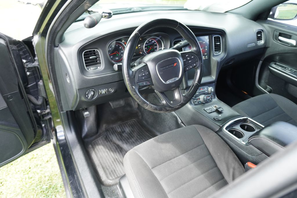 Photo 5 of this DODGE CHARGER
