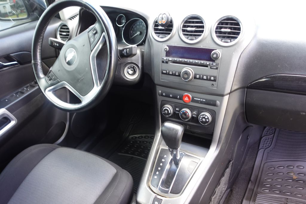 Photo 5 of this CHEVROLET CAPTIVA