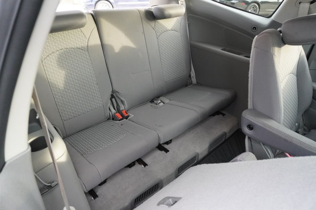 Photo 9 of this CHEVROLET TRAVERSE