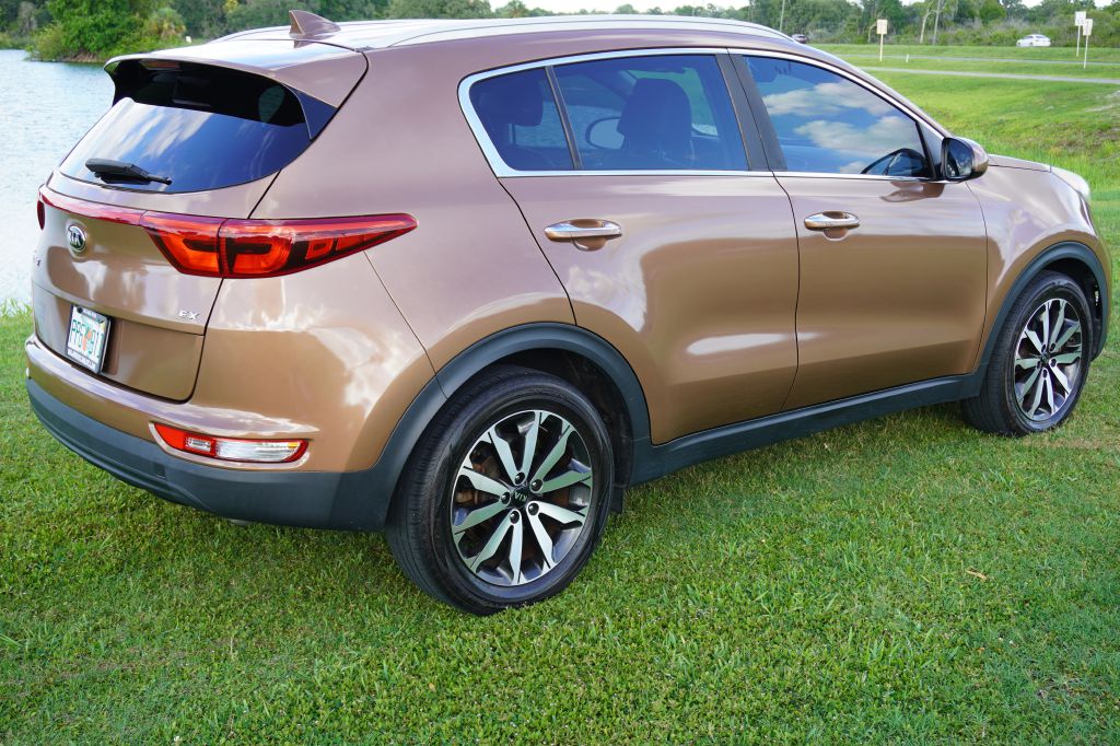 Photo 34 of this KIA SPORTAGE