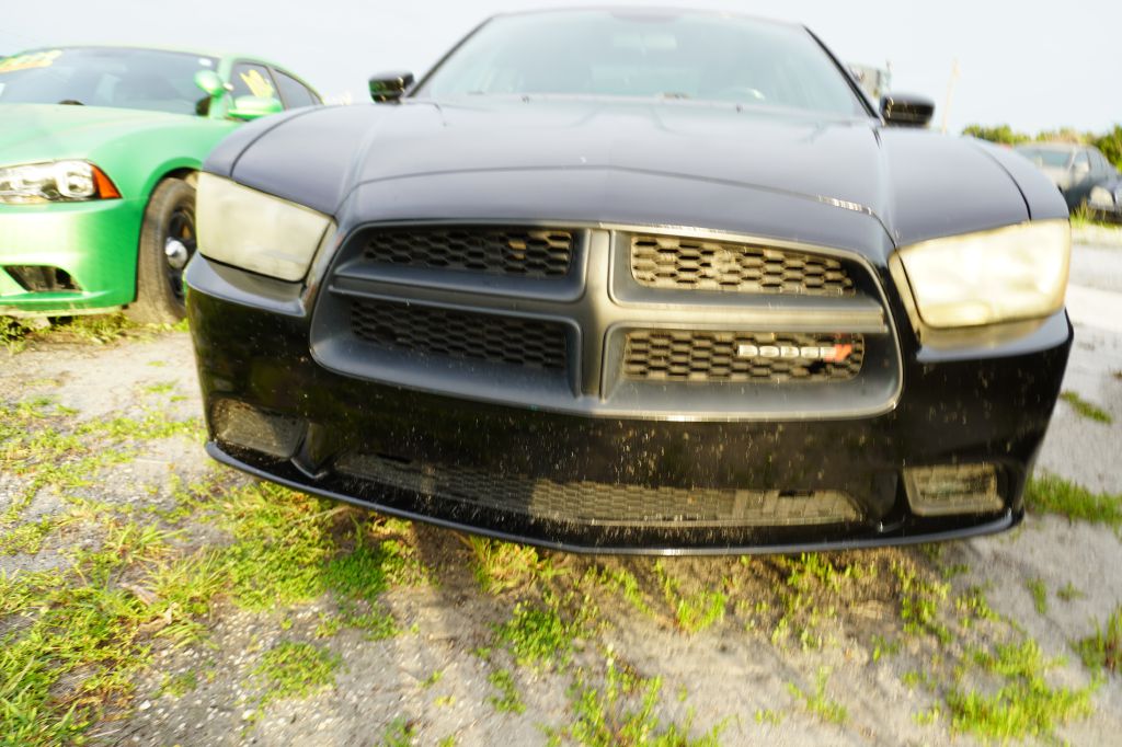 Photo 2 of this DODGE CHARGER #6135