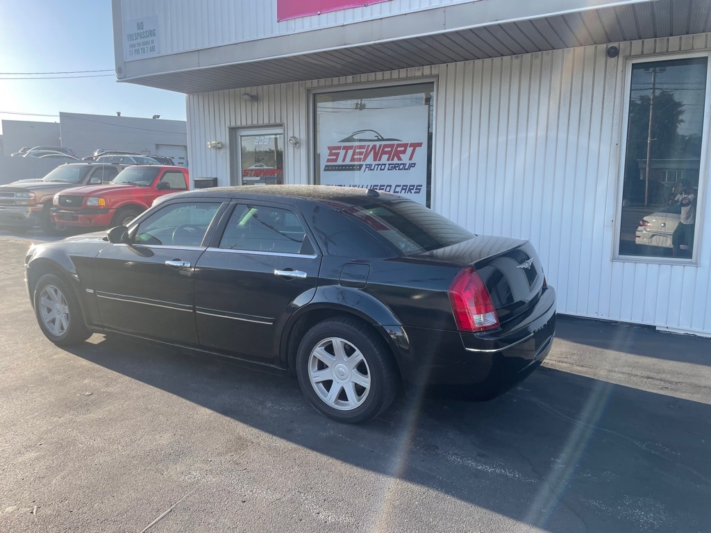 2005 CHRYSLER 300 TOURING for sale at Stewart Auto Group