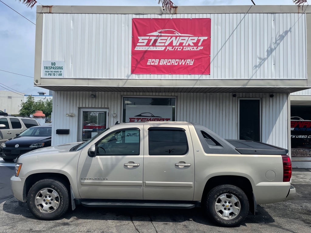 2009 CHEVROLET AVALANCHE 1500 LT for sale at Stewart Auto Group