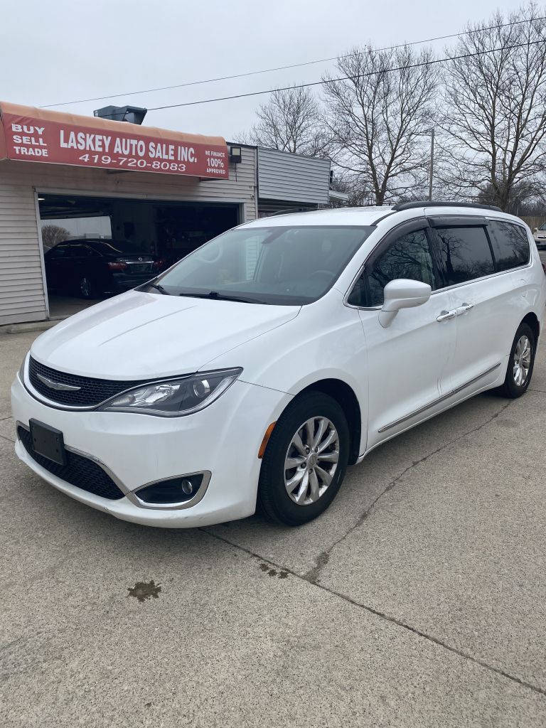2017 CHRYSLER PACIFICA TOURING L