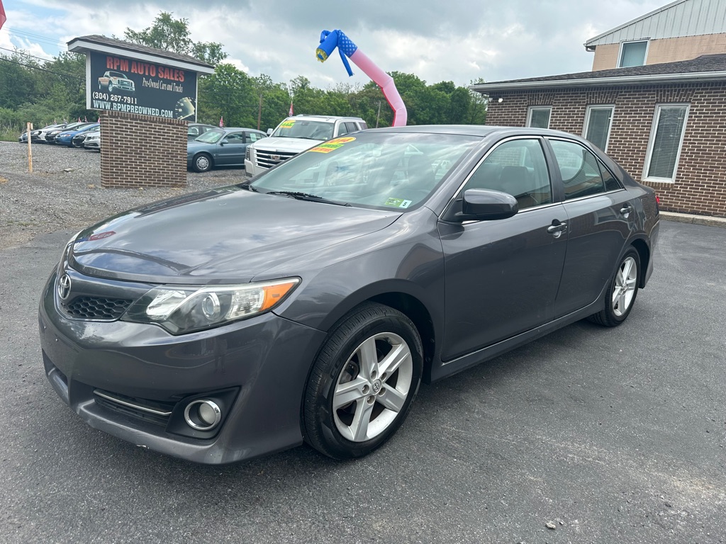 2014 TOYOTA CAMRY