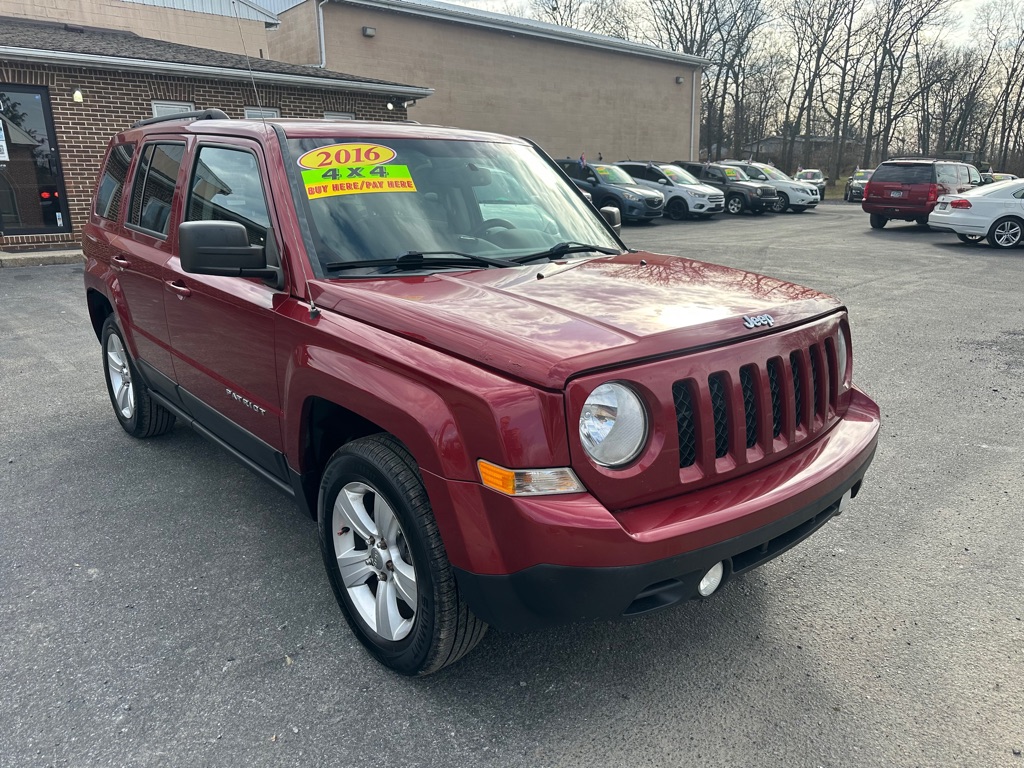 Photo 3 of this JEEP PATRIOT