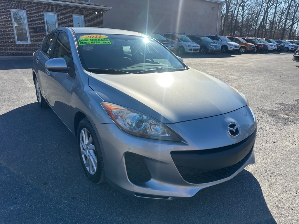 Photo 3 of this MAZDA MAZDA3