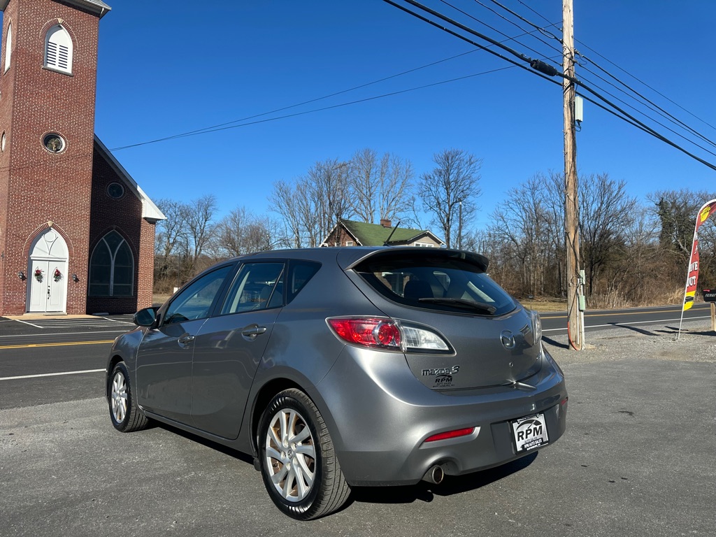 Photo 5 of this MAZDA MAZDA3