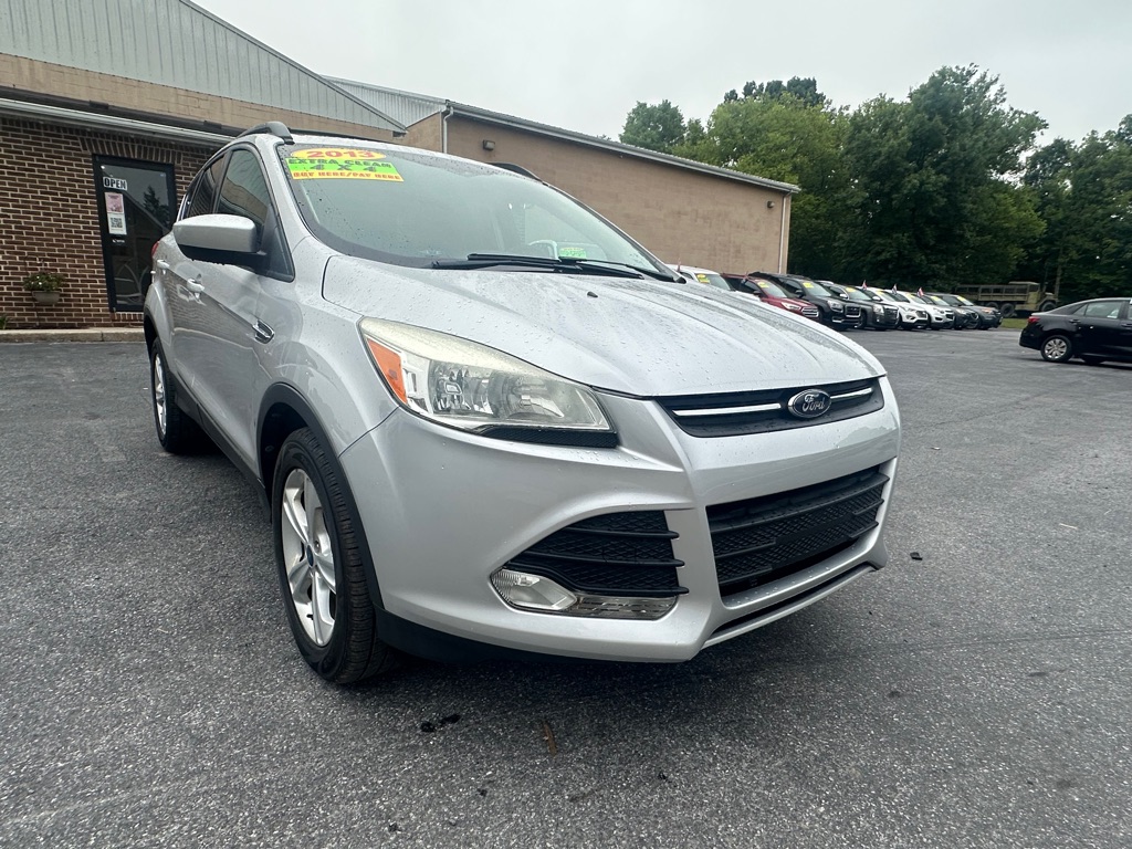 Photo 3 of this FORD ESCAPE