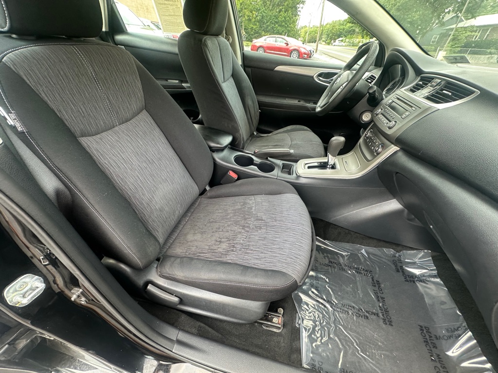 Photo 6 of this NISSAN SENTRA