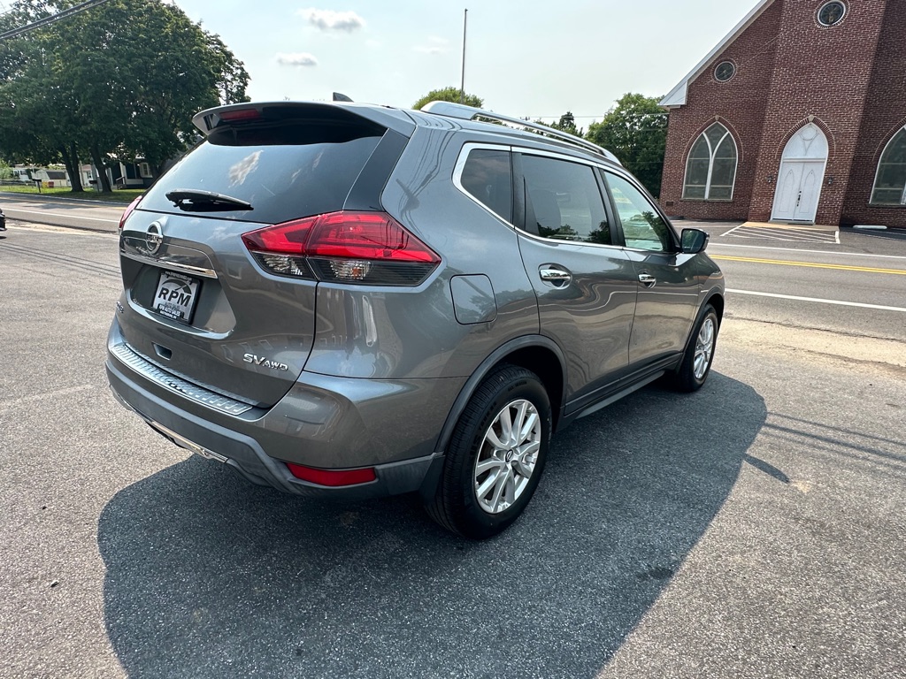 NISSAN ROGUE 2017 NISSAN ROGUE KNMAT2MV3HP556478