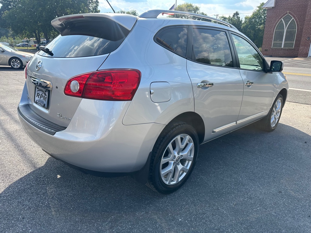 Photo 4 of this NISSAN ROGUE