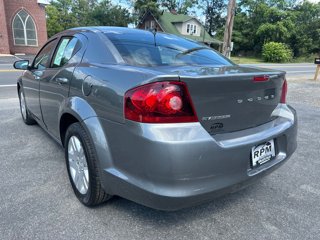 Photo 5 of this DODGE AVENGER
