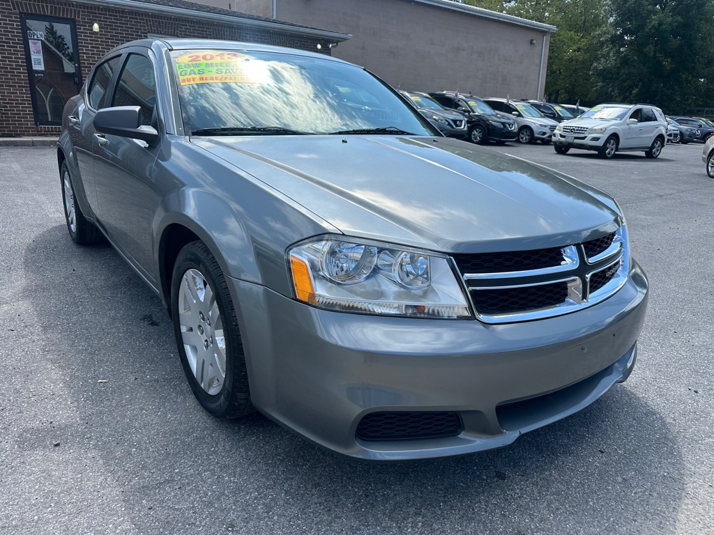 Photo 3 of this DODGE AVENGER
