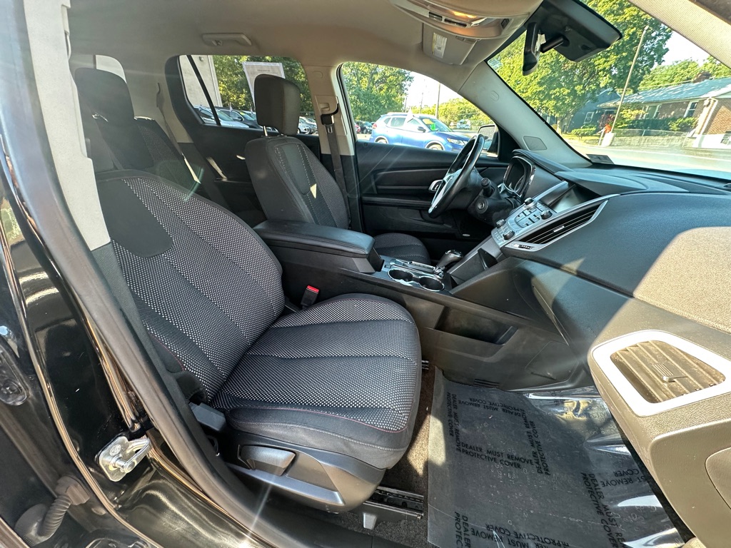 Photo 6 of this GMC TERRAIN