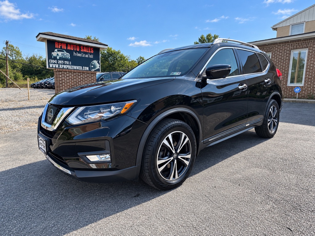 2017 NISSAN ROGUE