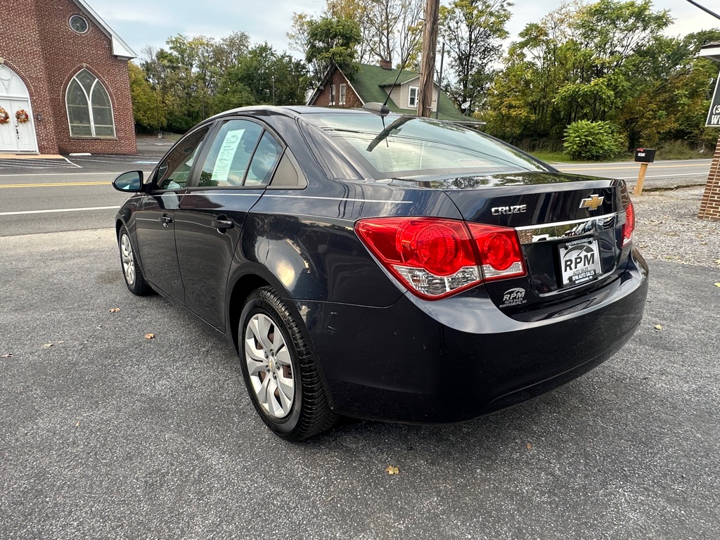 Photo 5 of this CHEVROLET CRUZE