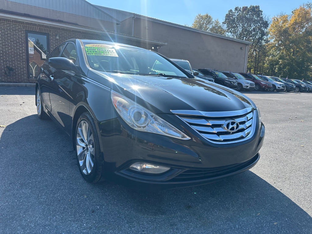Photo 3 of this HYUNDAI SONATA